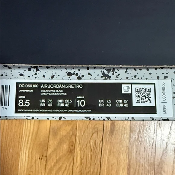 Jordan Air Jordan 5 Retro White with Orange Accents - Picture 6 of 6